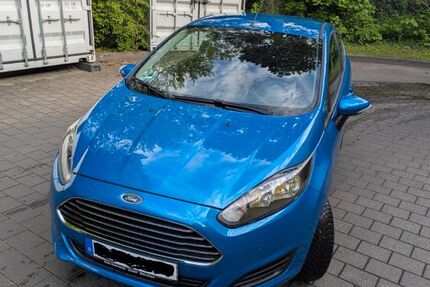 Ford Fiesta 157.900 km 2.799 &euro; München 81925