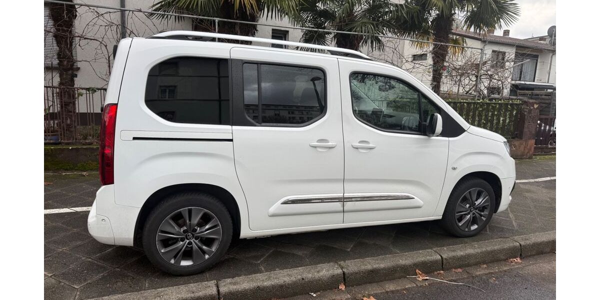Toyota Proace City 101.178 km 18.300 &euro; Mannheim 68169
