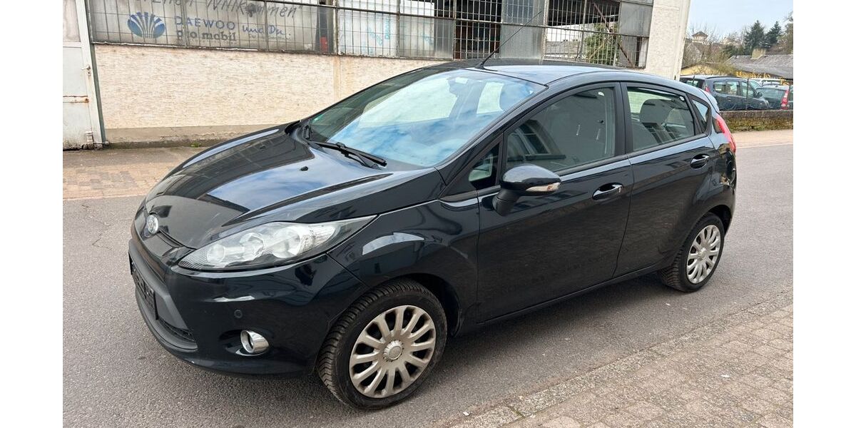 Ford Fiesta 143.000 km 2.800 &euro; Merzig 66663