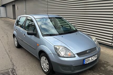 Ford Fiesta 69.500 km 4.300 &euro; Neusäß 86356