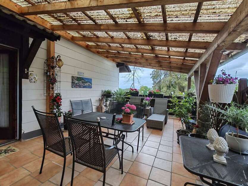 Haus zum Kaufen in Haag in Oberbayern 589.000 € 148 m²