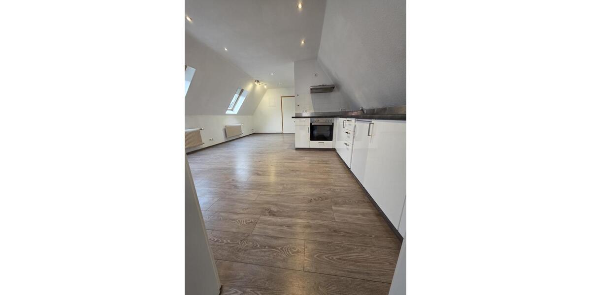 Etagenwohnung Rottenburg am Neckar - 2 Zimmer, 45 m&sup2;, 600&euro; | Angebot:26404832