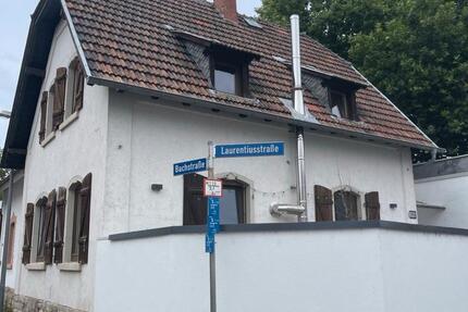 Charmantes kleines Häuschen in ruhiger Lage zu verkaufen