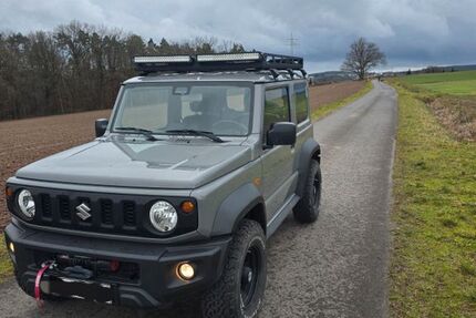 Suzuki Jimny 17.000 km 31.900 € Oberaurach 97514
