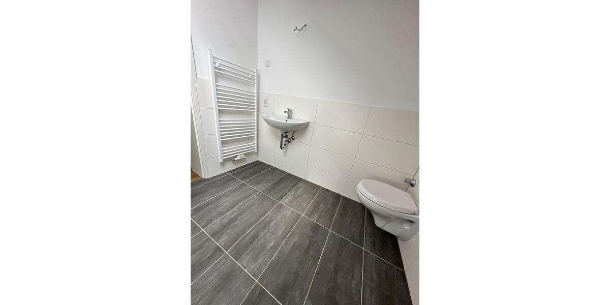 Dachgeschoßwohnung Gelsenkirchen Gelsenkirchen-Nord - 3 Zimmer, 61 m&sup2;, 730&euro; | Angebot:26399824