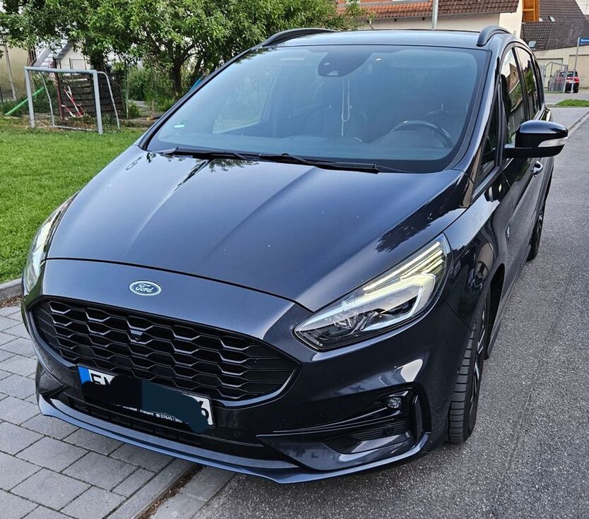 S-Max