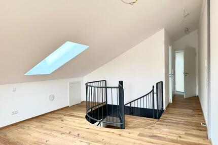 Wunderschöne 2-Zimmer-Maisonette-Wohnung – Erstbezug