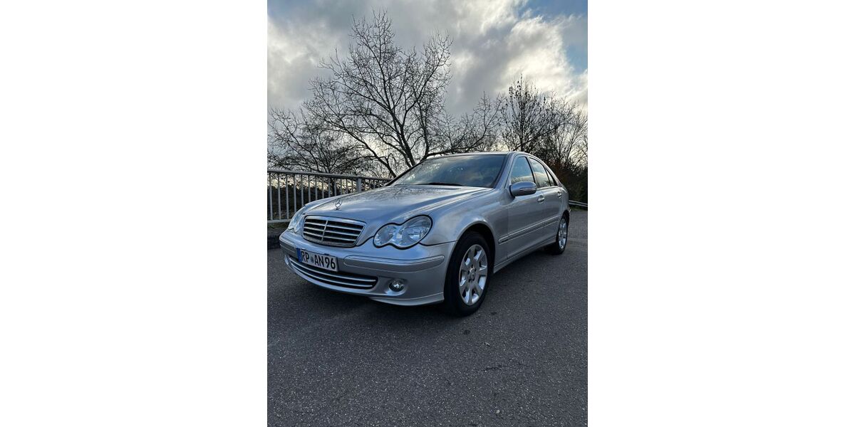 Mercedes-Benz C 200 237.000 km 4.000 &euro; Hanhofen 67374
