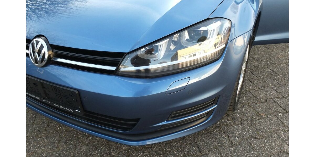 VW Golf VII COMFORTLINE PANORAMADACH KLIMAAUTOMATIK 1 150.000 km 8.908 &euro; Köln 50858