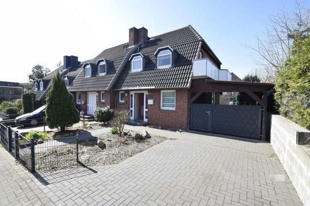 Kleines REH in ruhiger Lage Carport Garten Rollläden