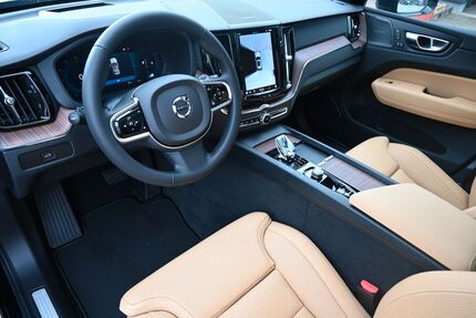 Volvo XC60 28.700 km 58.400 € Jüterbog 14913