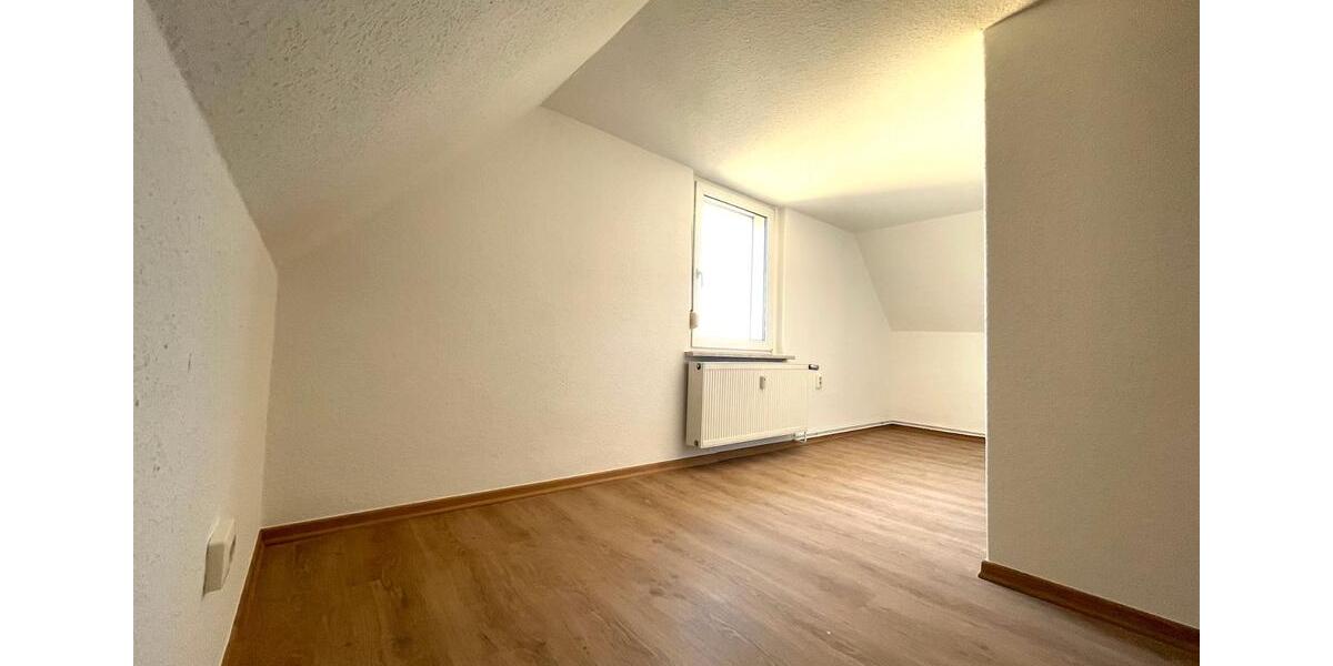 Doppelhaushälfte Halle (Saale) Dölau - 4.5 Zimmer, 145 m&sup2;, 1.600&euro; | Angebot:26141943
