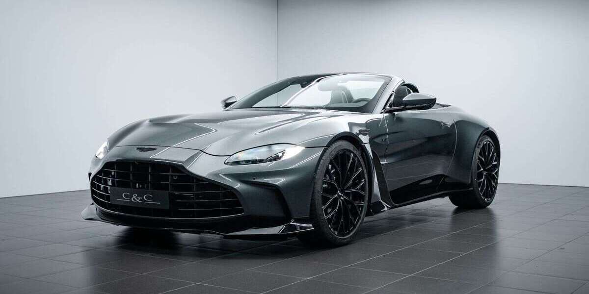 Aston Martin Vantage 3.300 km 274.000 &euro; Putzbrunn 85640
