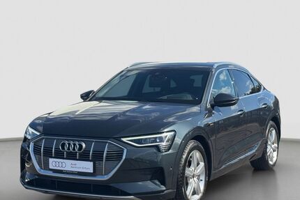 Audi e-tron 29.900 km 34.970 &euro; Erfurt 99099