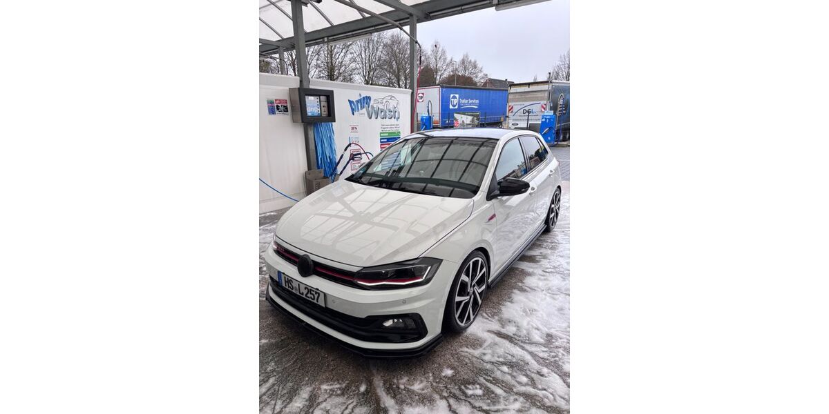 VW Polo 61.000 km 22.500 &euro; Erkelenz 41812