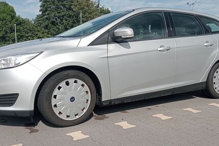 Ford Focus 136.612 km 8.250 &euro; Rhauderfehn 26817