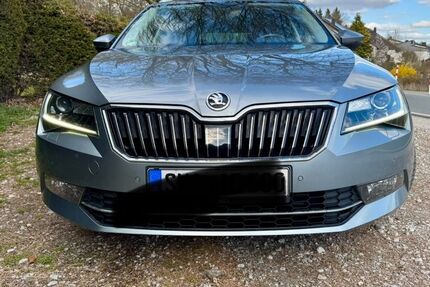 Skoda Superb 193.500 km 13.195 &euro; Taunusstein 65232