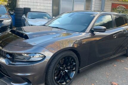 Dodge Charger 14.492 km 41.900 &euro; Königslutter 38154