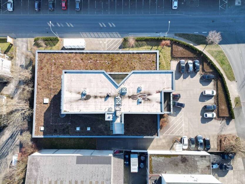 ***VERKAUFT*** Bürogebäude mit Lagerfläche in der Kernstadt