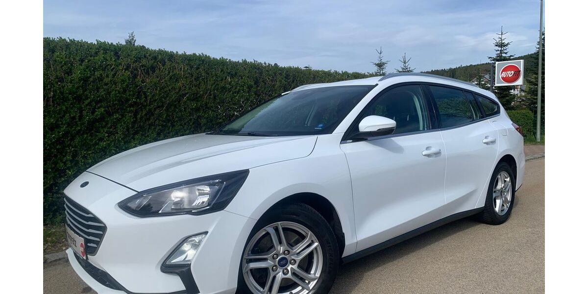 Ford Focus 49.500 km 11.890 &euro; Willmering 93497