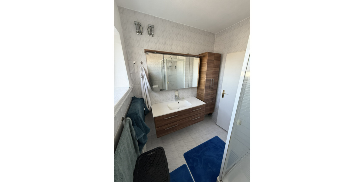 Etagenwohnung Groß-Umstadt Umstadt - 3 Zimmer, 104 m&sup2;, 1.150&euro; | Angebot:25407900