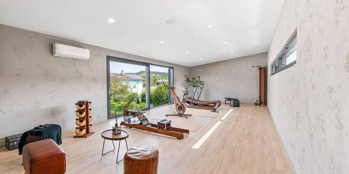 Gewerbeobjekt Ammerbuch Entringen - 9 Zimmer, 580 m&sup2;, 2.750.000&euro; | Angebot:22433847