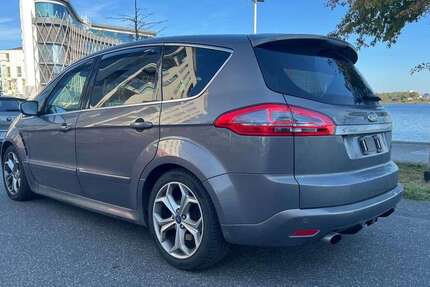 Ford S-Max 239.920 km 6.490 € Rostock 18069