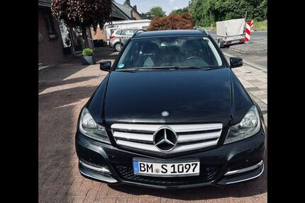 Mercedes-Benz C 250 236.000 km 4.990 &euro; Bergheim 50127