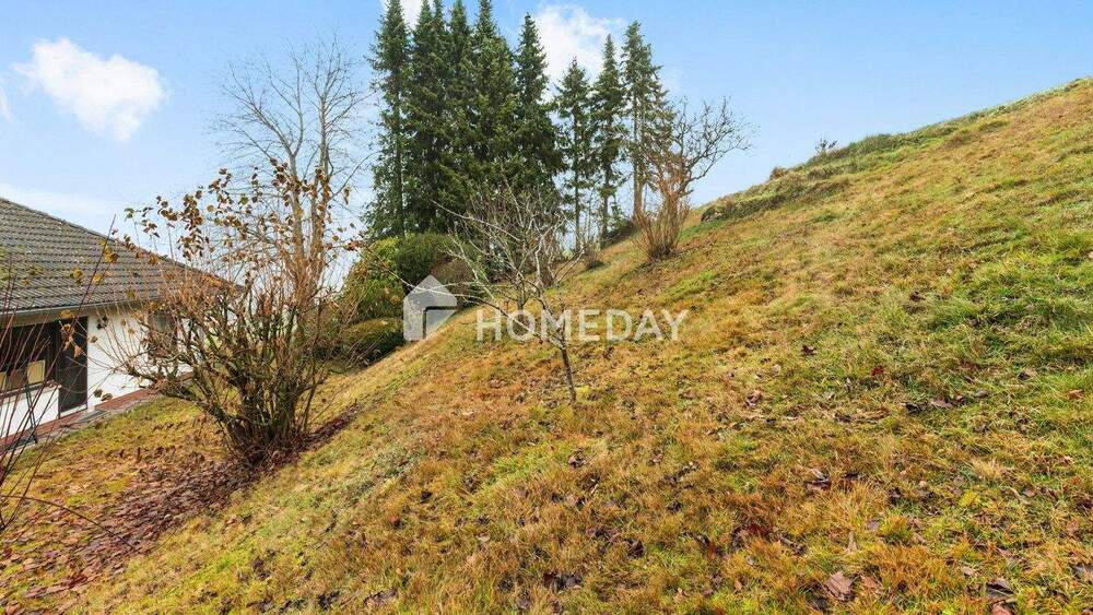 Einfamilienhaus Gersfeld Sandberg - 8 Zimmer, 168 m&sup2;, 325.000&euro; | Angebot:25773264
