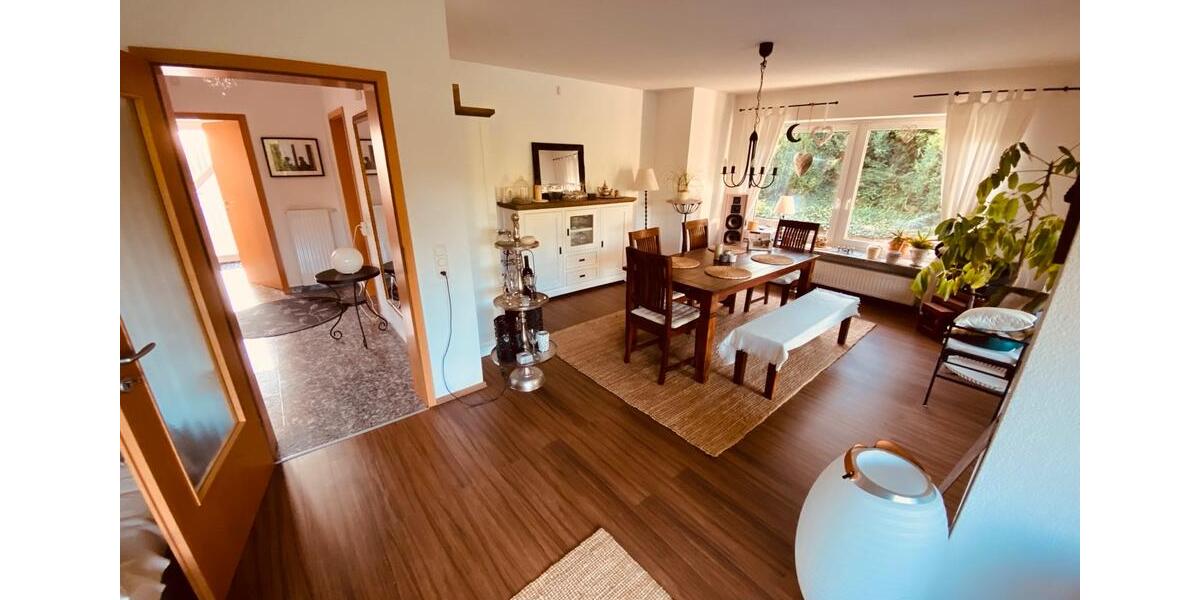 Einfamilienhaus Habichtswald - 3 Zimmer, 118 m&sup2;, 1.590&euro; | Angebot:24852308