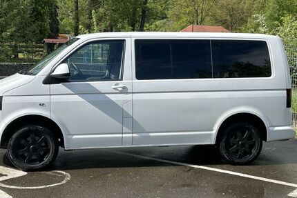 VW T5 Transporter 225.000 km 13.999 &euro; Bad Sulza 99518