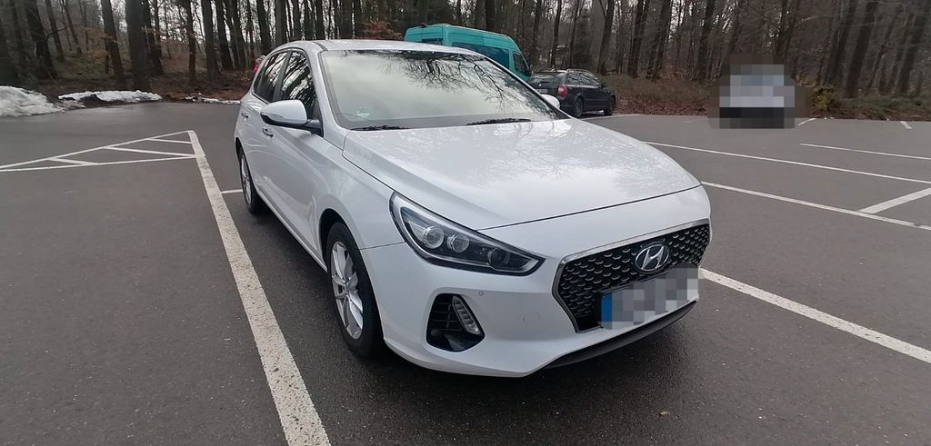 Hyundai i30 152.000 km 12.000 &euro; Mainz 55120