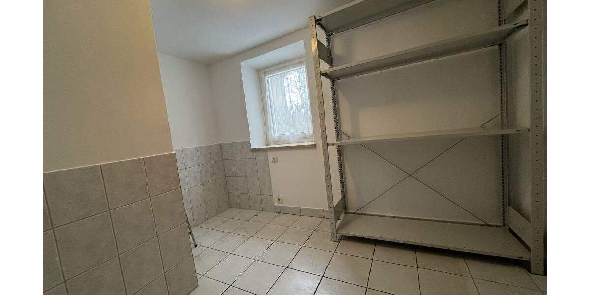 Einfamilienhaus Burgthann - 7 Zimmer, 143 m&sup2;, 319.000&euro; | Angebot:25563297