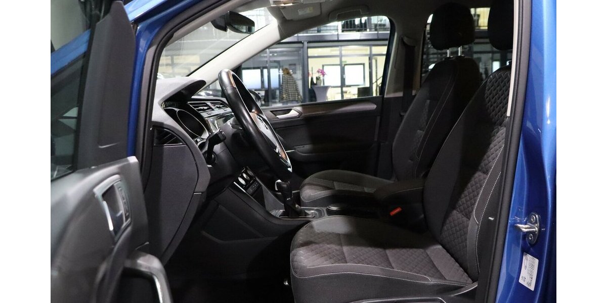 VW Touran 1.6 TDI DSG JOIN FAMILY LED,ACC+LANE+SIDE 83.000 km 18.991 &euro; Hamm 59077