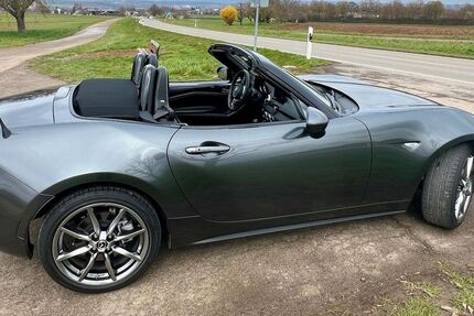Mazda MX-5 20.047 km 27.100 &euro; Oberboihingen 72644
