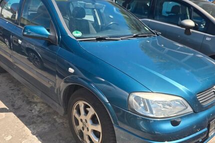 Opel Astra 175.000 km 650 &euro; Randersacker 97236