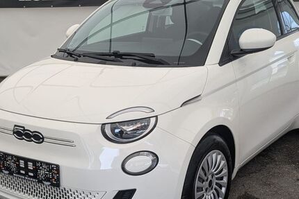 Fiat 500e 11.300 km 18.700 &euro; Langenmosen 86571
