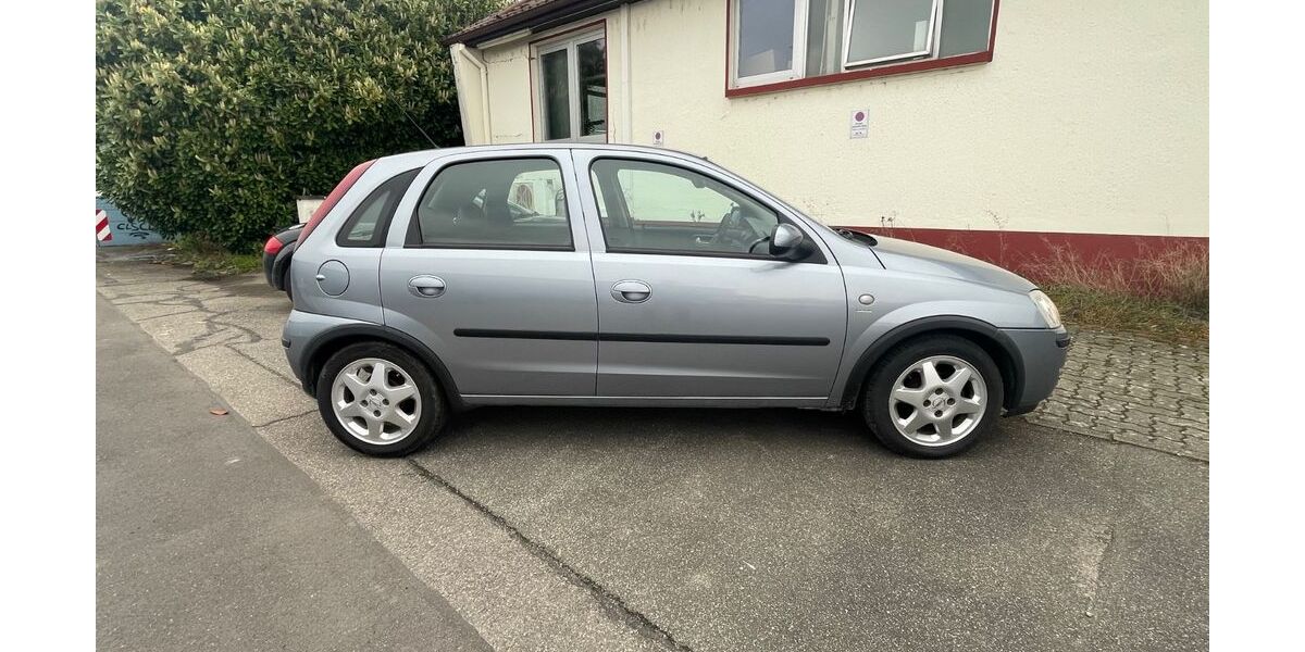 Opel Corsa 141.253 km 2.000 &euro; Bad schönborn 76669