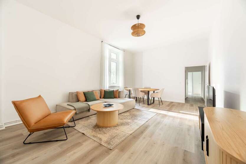 Wohnung zum Mieten in Berlin 2.163 € 102 m²