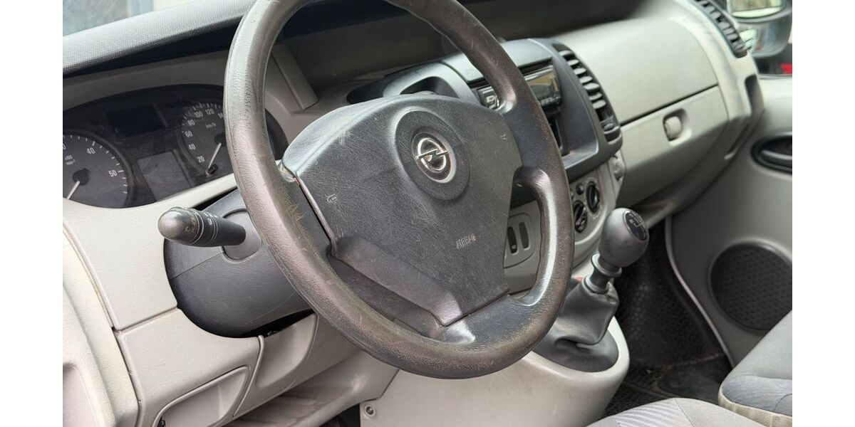 Opel Vivaro 165.000 km 4.900 &euro; Fellbach 70736