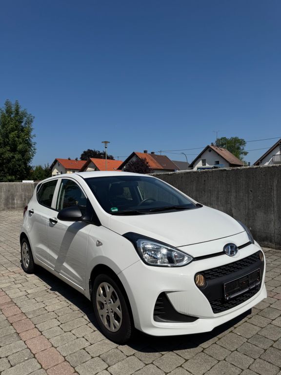 i10
