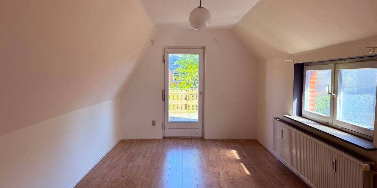 Einfamilienhaus Bad Oldesloe - 7 Zimmer, 153 m&sup2;, 299.000&euro; | Angebot:26886053