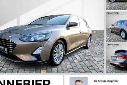 Ford Focus 60.664 km 15.490 &euro; Potsdam 14482