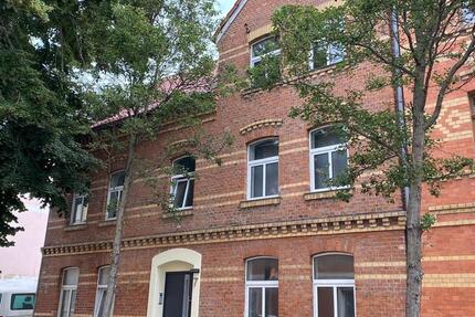 Wohnung Staßfurt - 1 Zimmer, 40 m&sup2;, 390&euro; | Angebot:25620765