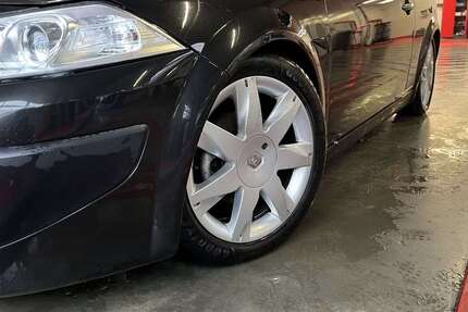 Renault Megane 201.530 km 2.750 &euro; Mörfelden Walldorf 64546