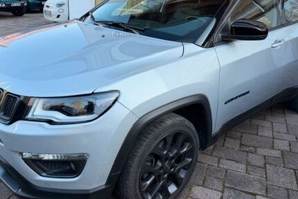 Jeep Compass 48.266 km 20.900 &euro; Miesbach 83714