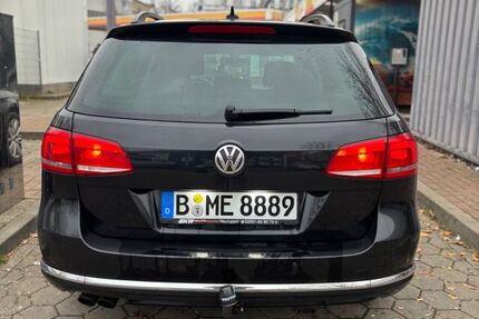 VW Passat 268.000 km 6.300 € Berlin 12049