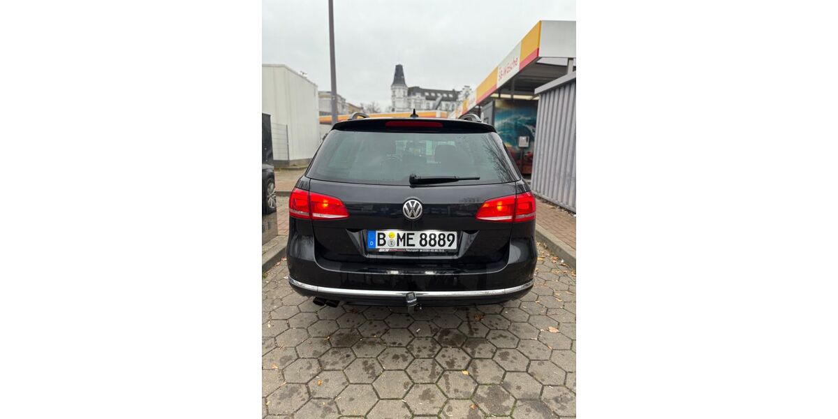 VW Passat 268.000 km 6.300 € Berlin 12049