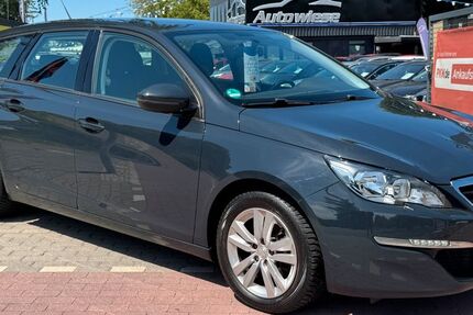 Peugeot 308 114.599 km 7.990 &euro; BERLIN 13127