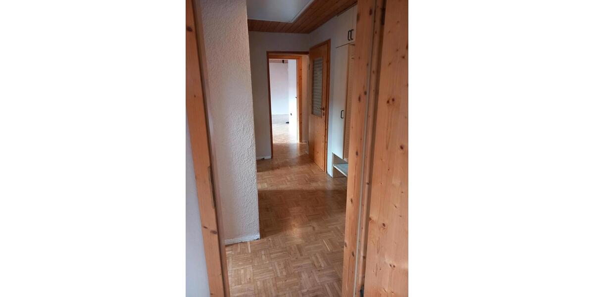 Dachgeschoss Wohnung 83 m2 4,5 Zimmer 4.5 zimmer